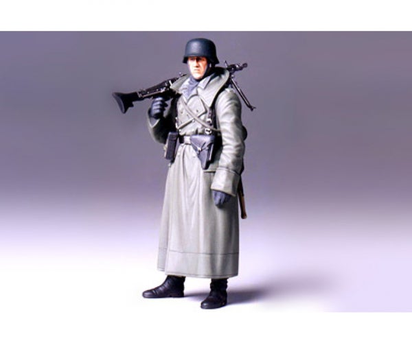 German Machine Gunner (Tamiya 1/16)