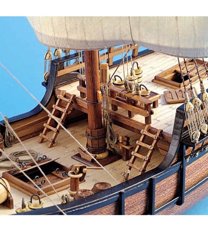 Caravel La Pinta (Artesania Latina 1/65)