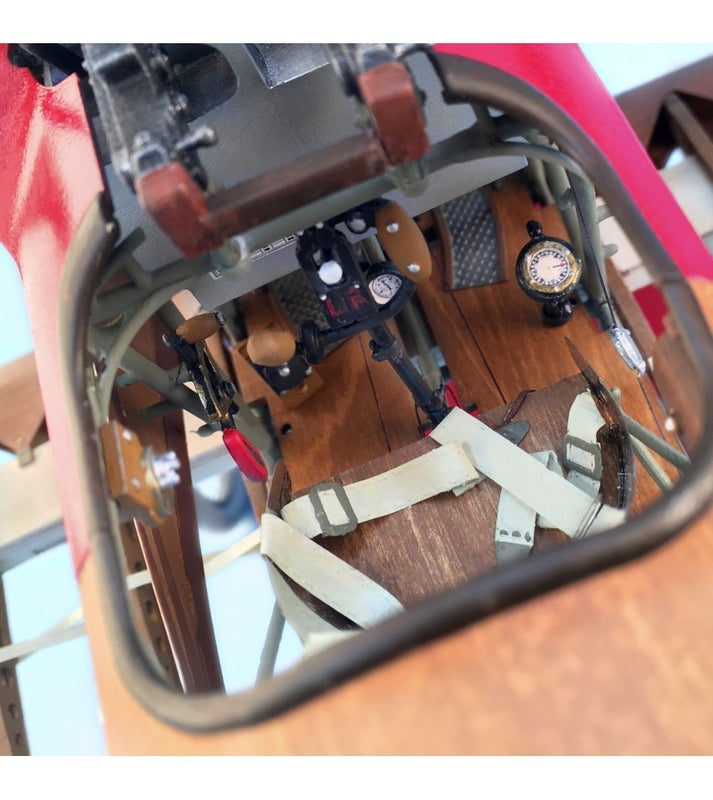 Fokker Dr I 1918 Red Baron (Artesania Latina 1/16)